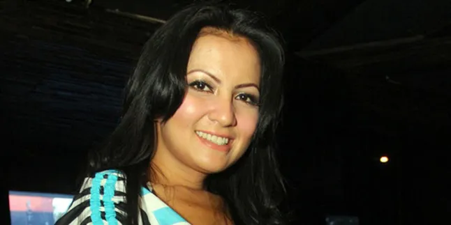 Five Vi: Pria Bule Rela Bagi Harta Bila Cerai