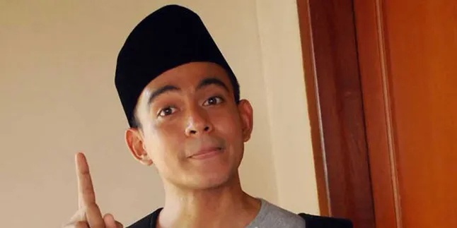 Zacky Zimah Enggan Bersentuhan Dengan Wanita?