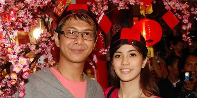 Delon - Yeslin: Siapa Mau Angpao?