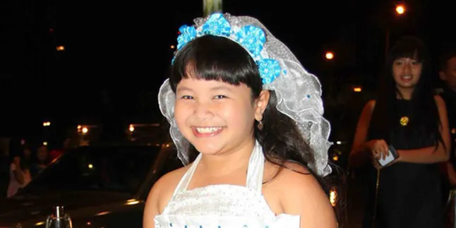 Amel Carla: Syuting Buat Happy Aja