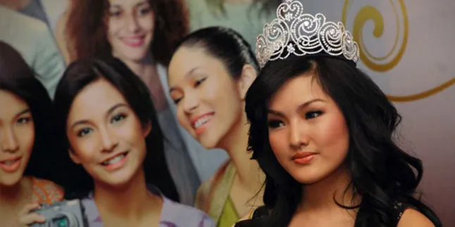 'Dipecat' Jadi Anak, Astrid Ellena Enggan Tanggapi