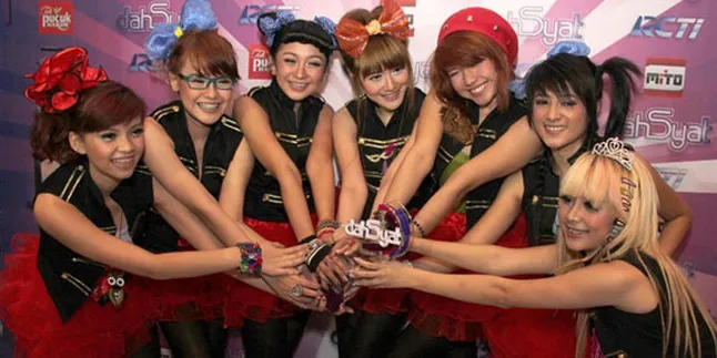 Inilah Supergirlies, Girlband Terdahsyat! Inilah Supergirlies, Girlband Terdahsyat!
