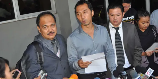 Aldi Tak Takut Dilaporkan Balik Zumi Zola Aldi Tak Takut Dilaporkan Balik Zumi Zola