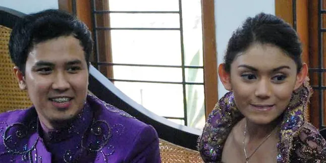 Thalita - Dennis Bahagia Menanti Jabang Bayi