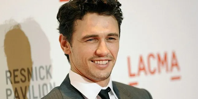 James Franco Dituduh Merusak Nama Kampus