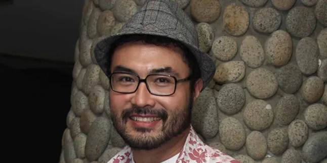 Surya Saputra: Rasa, Asli Indonesia, dan Harga