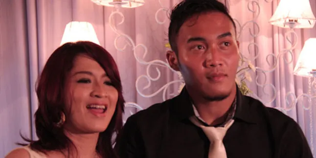 Wah, Okie Agustina Pamer Calon Suami di Malang!