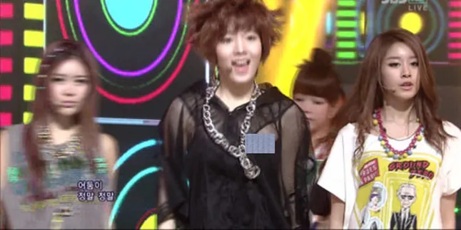 Payudara Hwayoung T-Ara Terlihat di SBS Inkigayo!