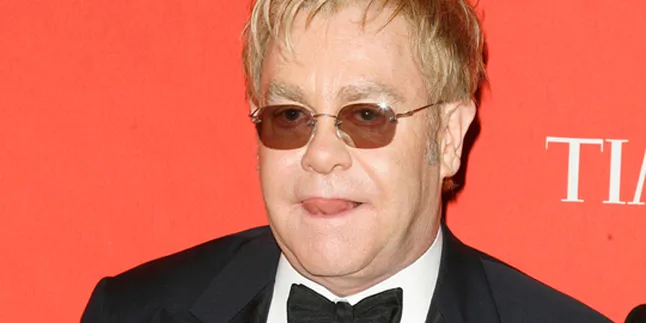 Elton John Umpat Madonna Lagi