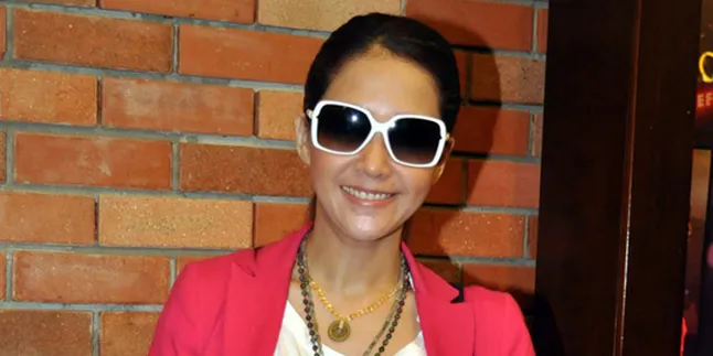 Maia Estianty Tak Hadir di Pemakaman Ayah Dhani