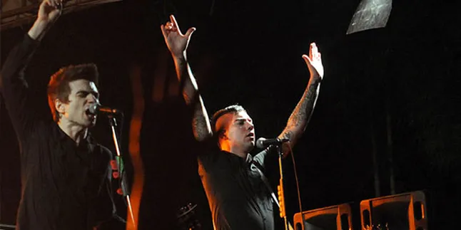 Anti Flag: Kami Bisa Bernyanyi Lebih Baik Dari Rod Stewart Anti Flag: Kami Bisa Bernyanyi Lebih Baik Dari Rod Stewart