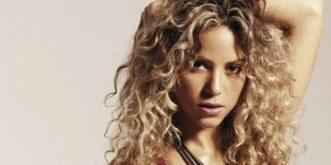 Happy 35th Birthday, Sexy Shakira!