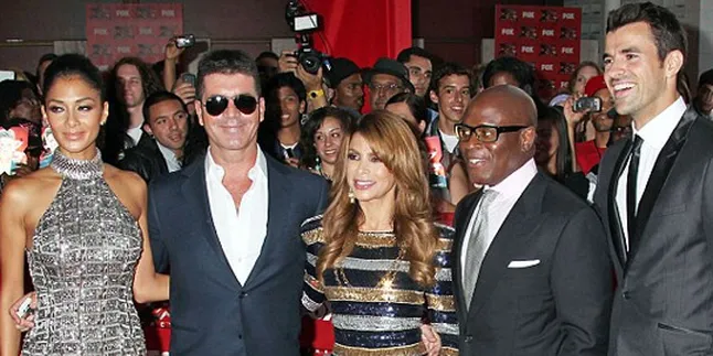 Nicole - Paula - Steve Dipecat dari 'X-FACTOR'