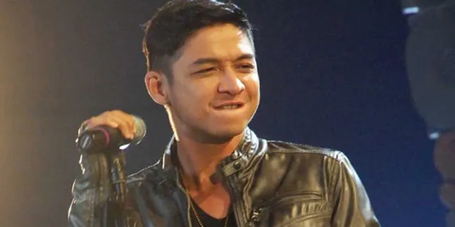 Pasha Ungu: Mengasuh Bayi Itu Kayak Orang Gila!