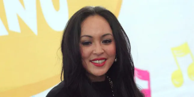 Angie Dijerat 3 Pasal Korupsi Oleh KPK