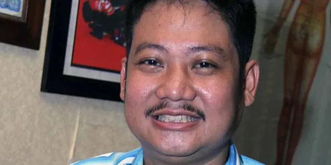 Ki Kusumo Kagum Dengan HIM Damsyik Ki Kusumo Kagum Dengan HIM Damsyik