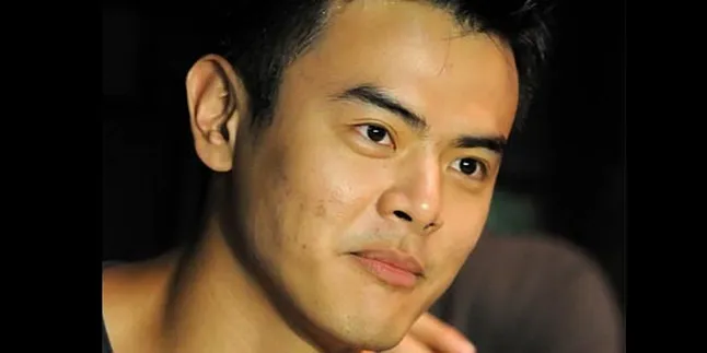 Dion Wiyoko Bangga Raih Penghargaan Internasional