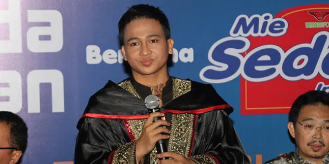 M. Azhari Nasution, Pemenang 'Dai Muda Pilihan ANTV' M. Azhari Nasution, Pemenang 'Dai Muda Pilihan ANTV'