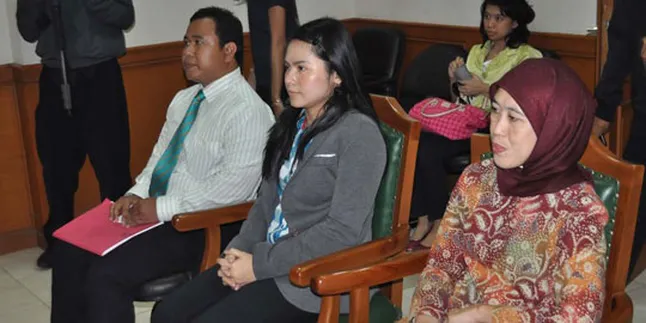 Tere Cerai Karena Masalah Ekonomi?