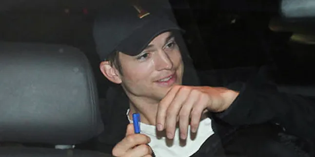 Happy 34th Birthday, Ashton Kutcher!