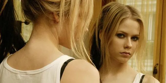 Avril Lavigne Terserang A.D.D.