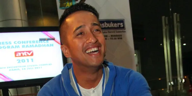 Deswita - Ferry Menikah, Irfan Hakim Bernafas Lega