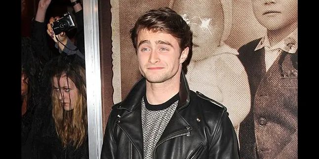 Daniel Radcliffe Sering Kencani Groupies!