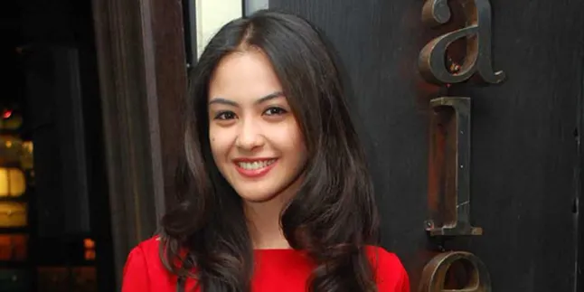 Fokus Bisnis, Revalina Belum Pikir Pacar Fokus Bisnis, Revalina Belum Pikir Pacar