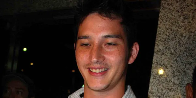 Mike Lewis Selalu Rindu Senyum Tamara Mike Lewis Selalu Rindu Senyum Tamara