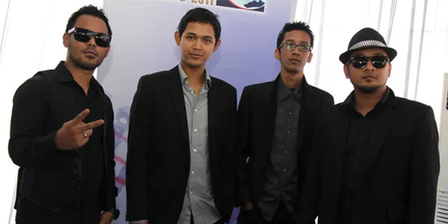 Bondan Prakoso Ganti Kostum Tiga Kali di Klip