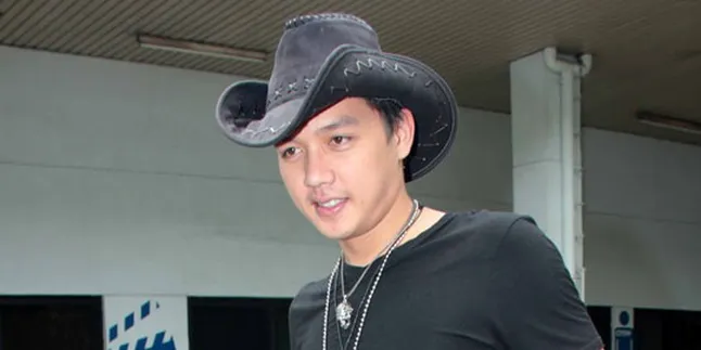 Dirly Idol Ungkap Rahasia di Balik Aksi Panggungnya