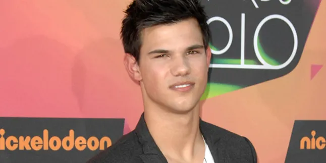 Happy 20th Birthday, Taylor 'Jacob' Lautner!