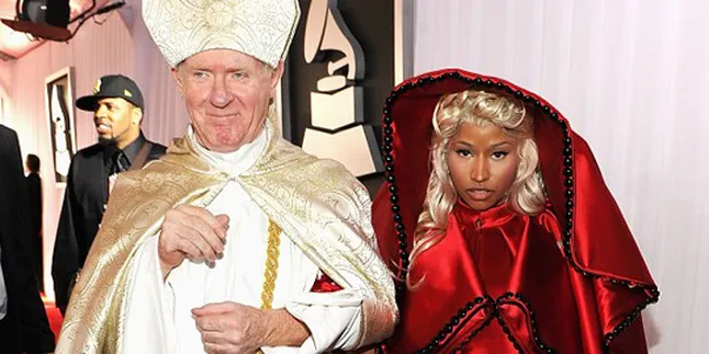 Wow, Nicki Minaj Gandeng Paus di Grammy Awards!