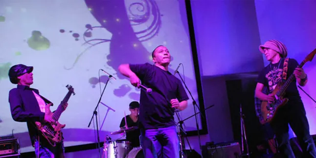 Iwa K Bentuk Band Dengan Etnik Sunda