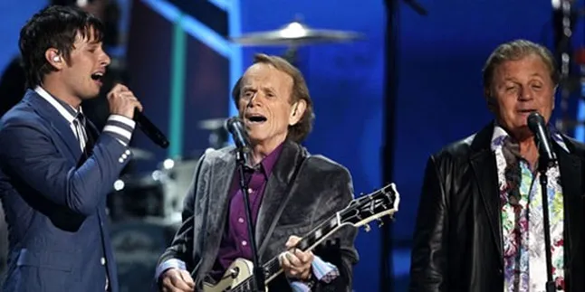 The Beach Boys Reuni di Panggung Grammy Awards