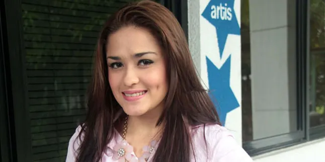 Pacaran, Yasmine Wildblood Enggan Ajak Baim Wong Duet?