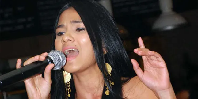 Proses Cerai, Nova Eliza - Mirwan Suwarso Tetap Komunikasi