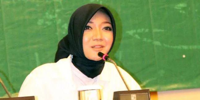 Sulis Ingin Terjuni Dunia Politik