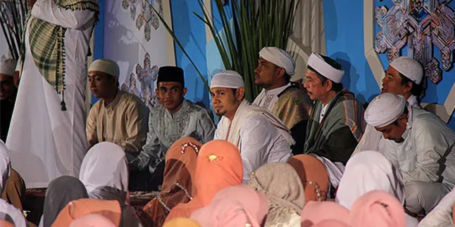 Ulang Tahun, Ustad Guntur Bumi Gelar Tabliqh Akbar
