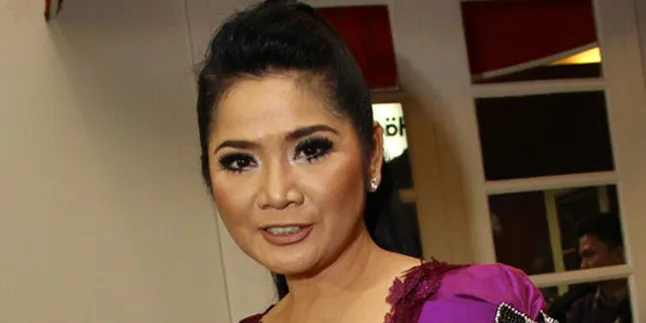 Vina Panduwinata Kagum Pada Whitney Houston