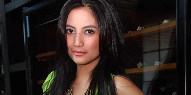 Natasha Dewanti Susah Tidur Gara-Gara Hamil?