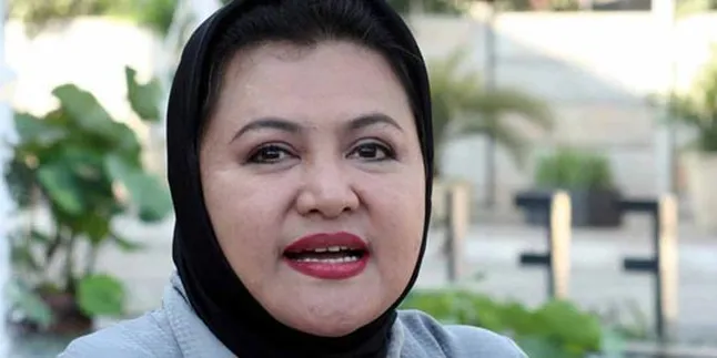 Emilia Contessa Ingin Segera Punya Cucu