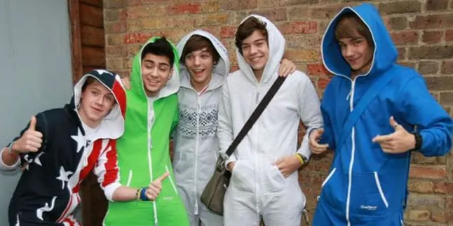 One Direction Dekati Rekor Spice Girls
