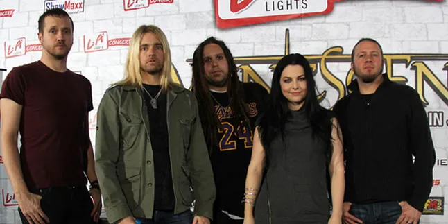 Evanescence Akan Suguhkan Hits Dari 3 Album Evanescence Akan Suguhkan Hits Dari 3 Album
