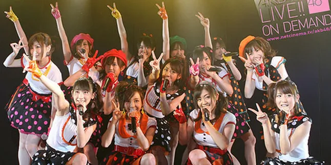 Duet Bareng JKT48, AKB48 'Bawa' Jepang ke Indonesia