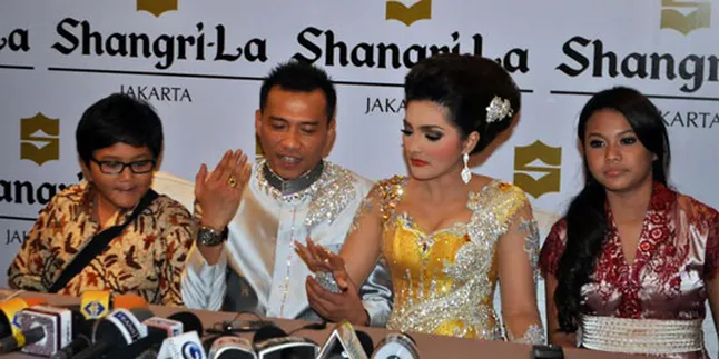 Seserahan Pihak Anang Ada Sebelas Kotak