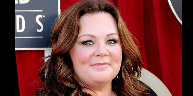 Karena Sepatu, Mellissa McCarthy Menangis di Oscar