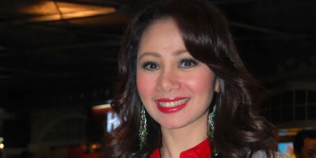 Femmy Permatasari Resmi Cerai Dari Samudra Djaya