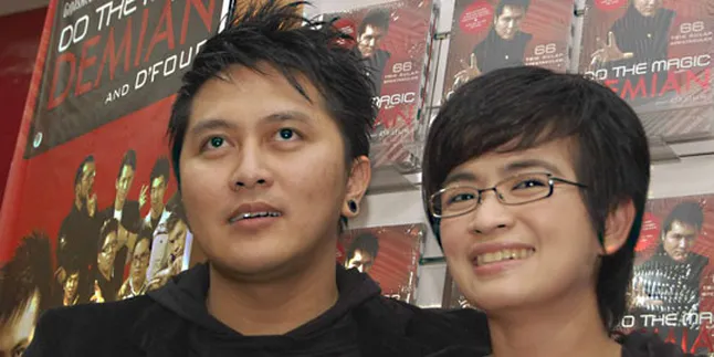 Yulia Rachman Bantah Isu Cerai Dengan Demian