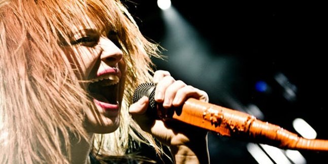 Hayley Williams, Musisi Wanita Terseksi 2012